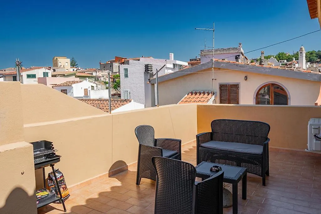 Casa Vico Roma Rosanto Iun R6432 Apartment Orosei