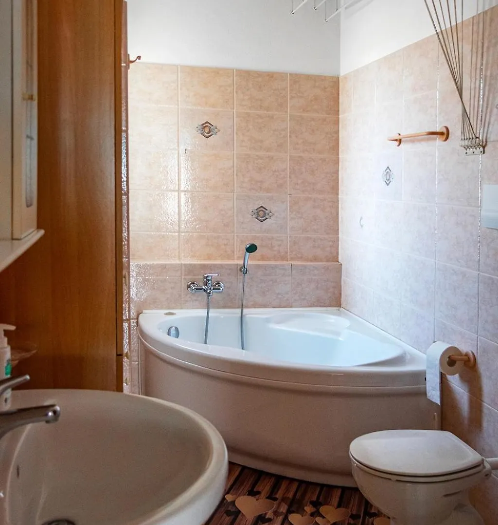 Casa Vico Roma Rosanto Iun R6432 Orosei